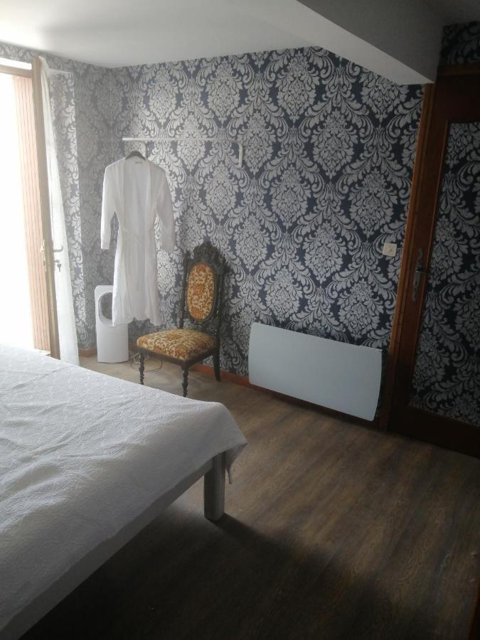 The Courtyard Bed & Breakfast Couiza Exterior photo